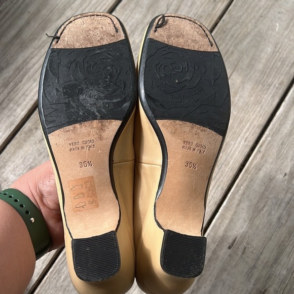 Vero Cuoio Cream Flats - Picture 5 of 9